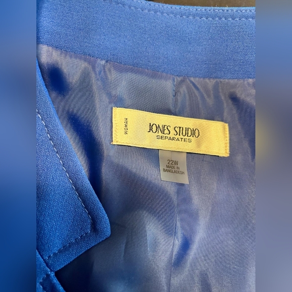 Jacket - Picture 2 of 2